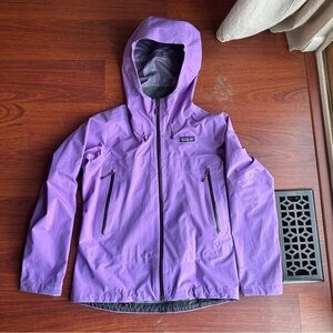 Patagonia Purple Rain Jacket Women’s Small